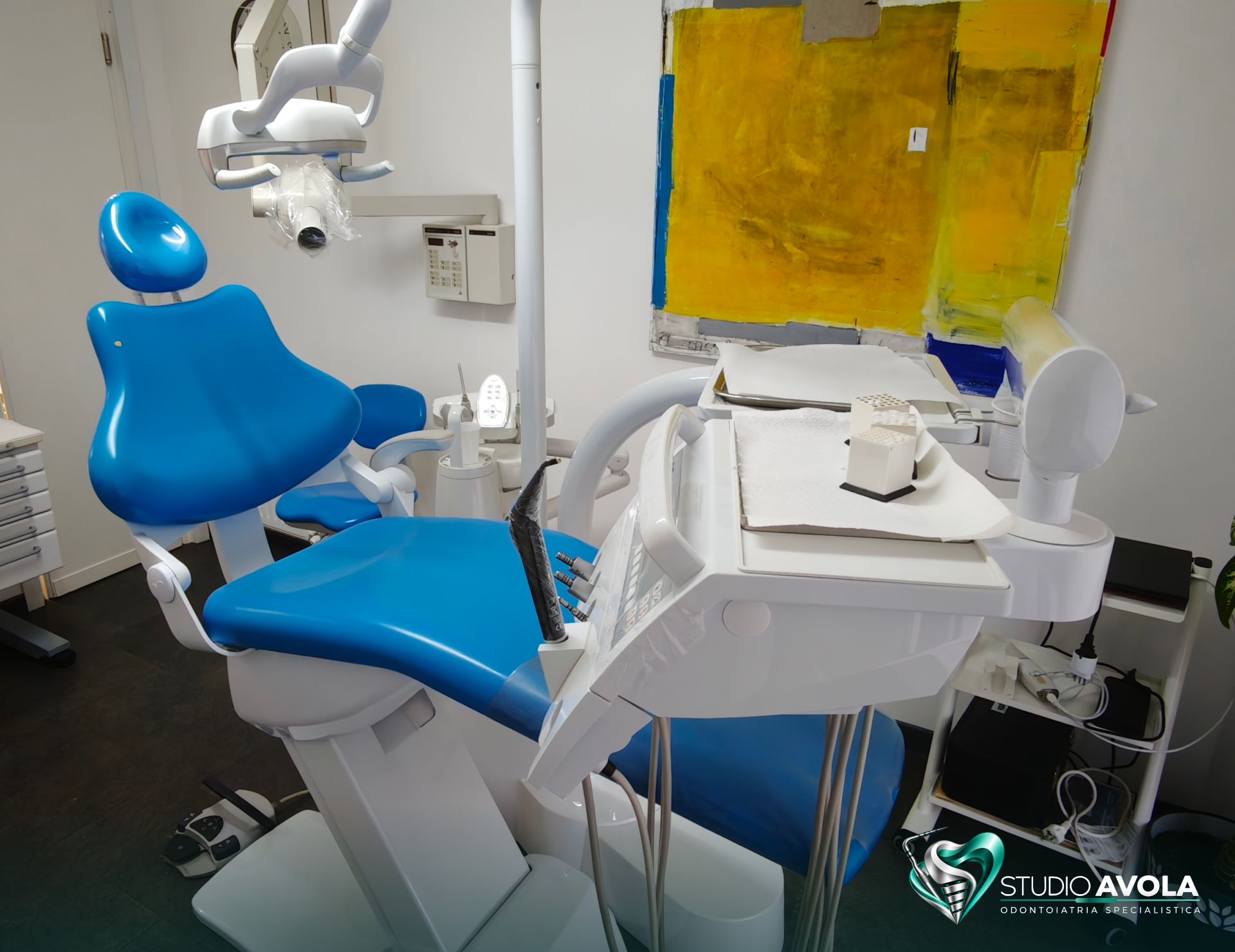 Studio Ocontoiatrico a Palermo specializzato in parodontologia - cura della parodontosi