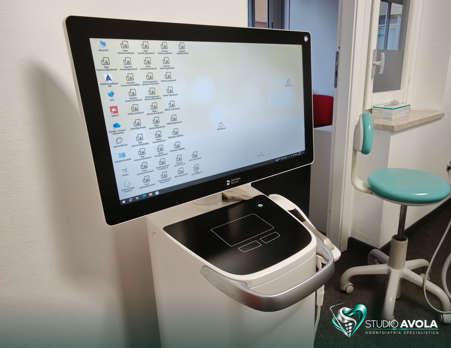 Studio Ocontoiatrico a Palermo specializzato in parodontologia - cura della parodontosi